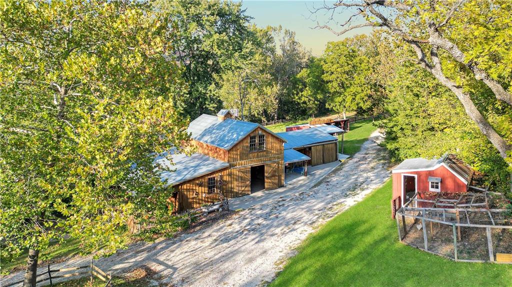 Listing Photo MLS #HMS2645300