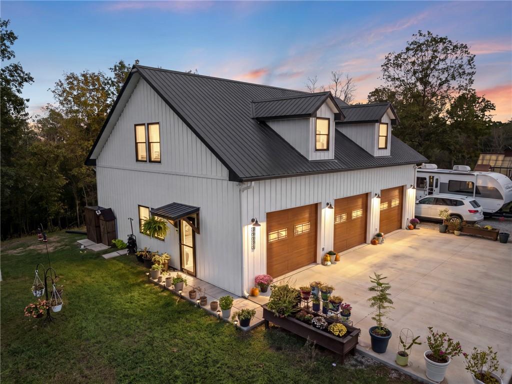 Listing Photo MLS #HMS2647559
