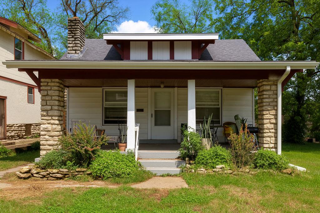 Listing Photo MLS #HMS2648046