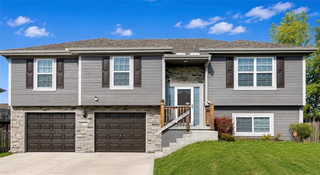 Listing Photo MLS #HMS2648434
