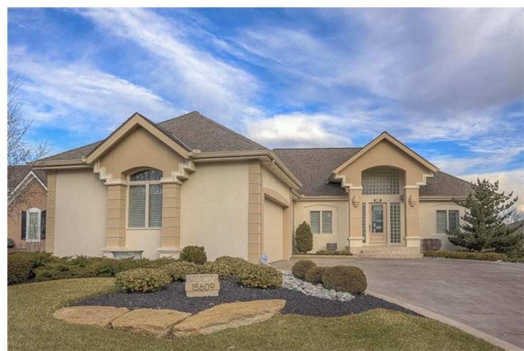 Listing Photo MLS #HMS2648672