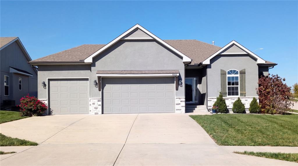 Listing Photo MLS #HMS2648701