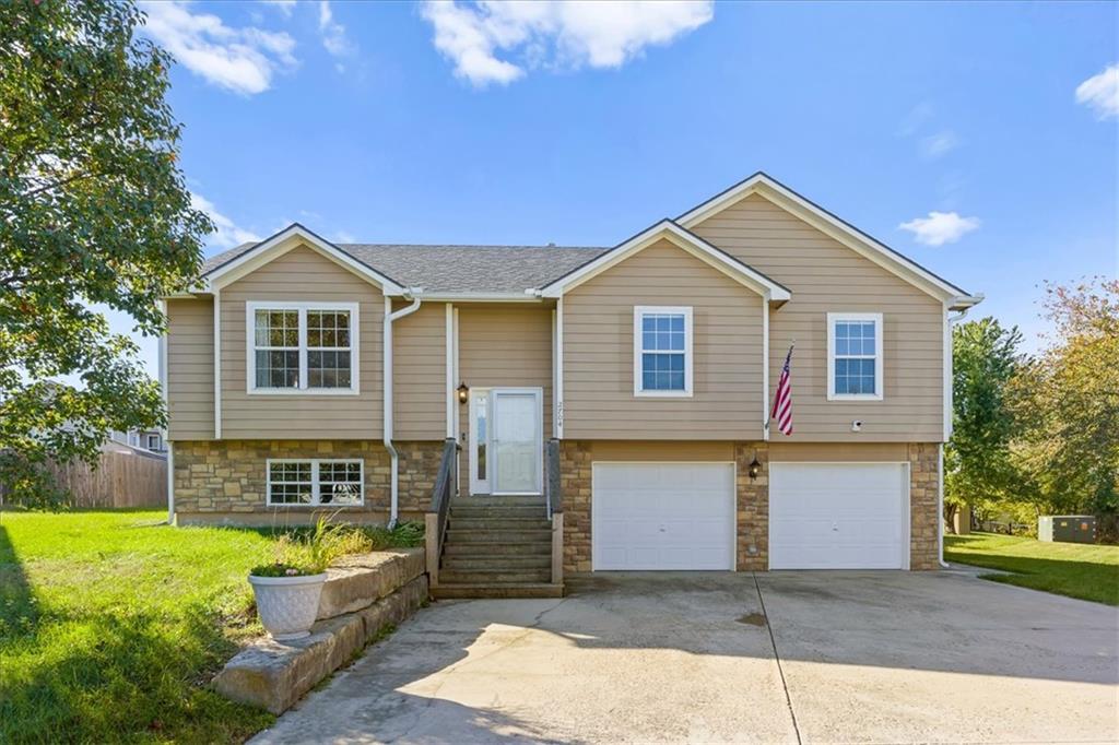 Listing Photo MLS #HMS2648704