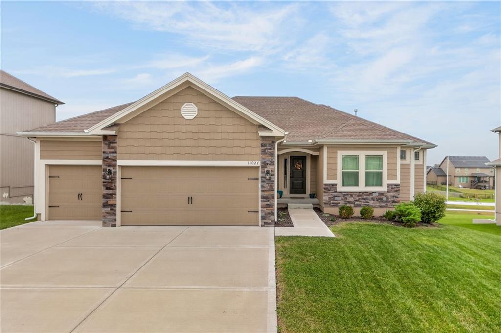 Listing Photo MLS #HMS2648828