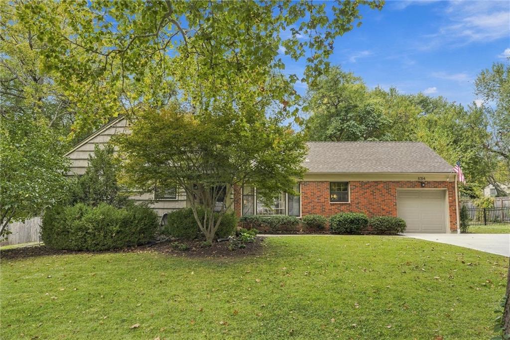 Listing Photo MLS #HMS2648912
