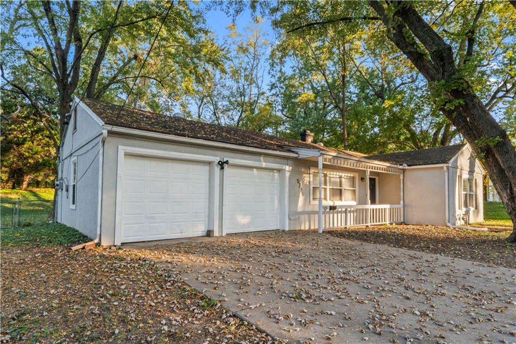 Listing Photo MLS #HMS2649015