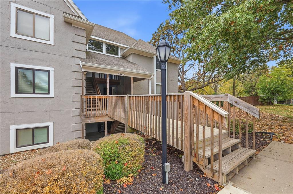 Listing Photo MLS #HMS2649230