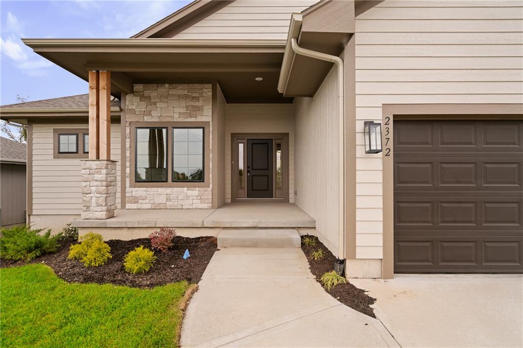 Listing Photo MLS #HMS2649345